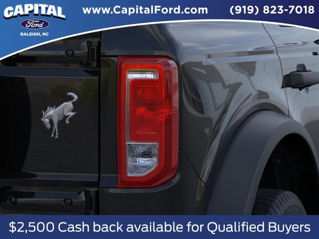 New 2026 Black Ford Base image 23