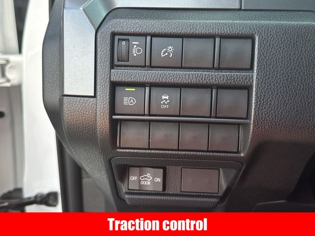 2025 Toyota Tacoma SR5 - Photo 19