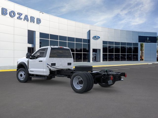 2026 Oxford White Ford F-600SD XLT 145 WB 4X4 Chassis