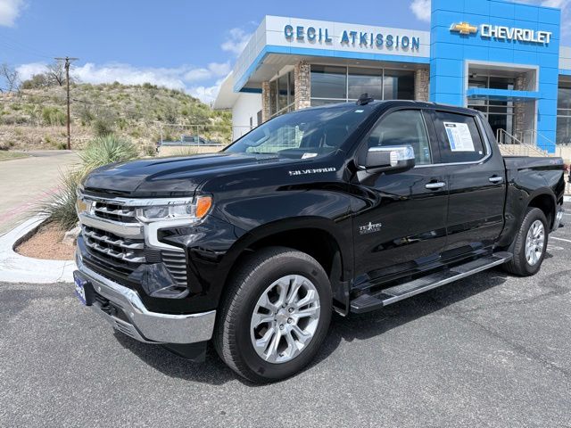 2025 Chevrolet Silverado 1500 LTZ Crew Cab 4WD
