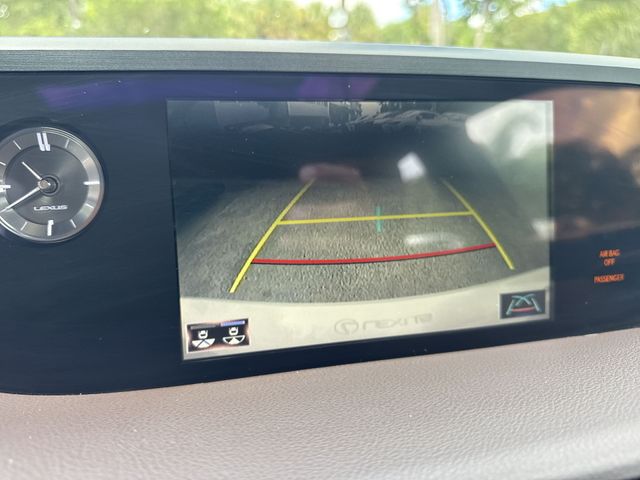 2021 Lexus ES - $33,498