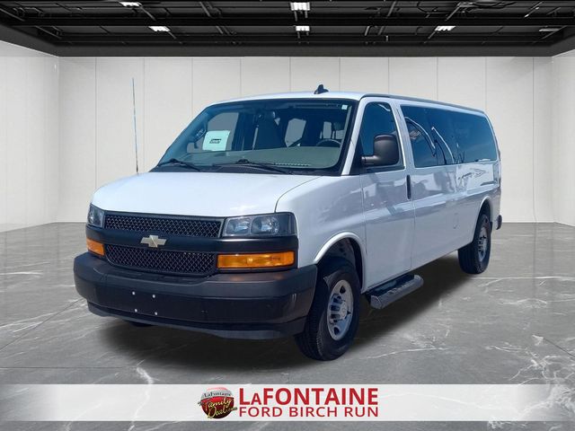2023 Chevrolet Express 3500 LS Extended RWD