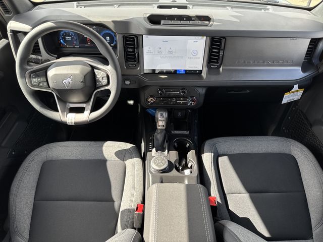 New 2025 Green Ford Base image 10