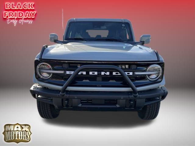 2024 Ford Bronco Outer Banks 2