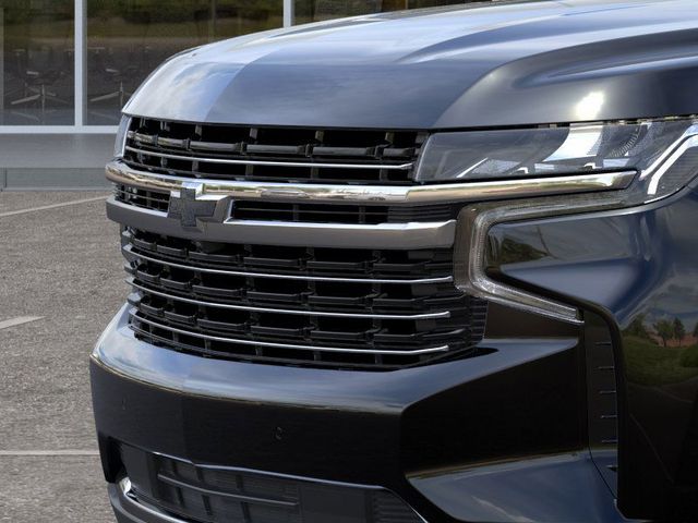 2024 Chevrolet Suburban LT 13