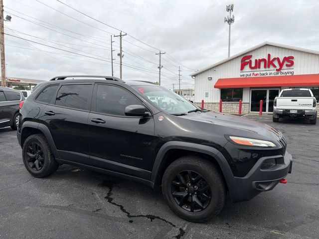  2016 Jeep Cherokee Trailhawk 4WD   