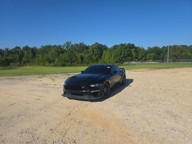 Used 2021 Shadow Black Ford GT Premium image 2