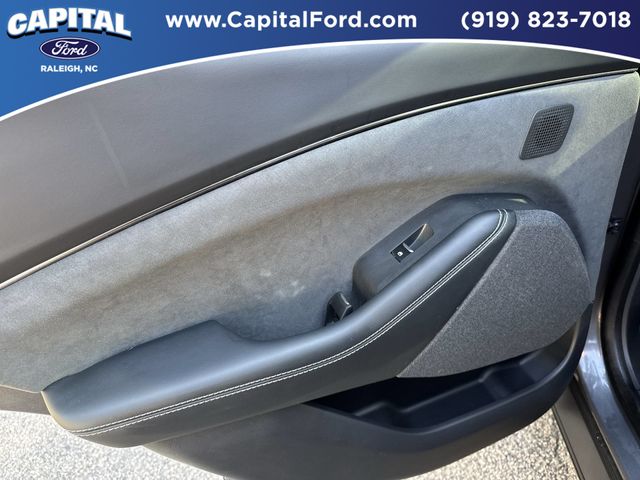 Used 2023 Gray Ford GT image 17