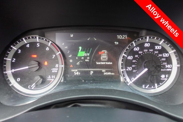 used 2023 Toyota Highlander car, priced at $32,900