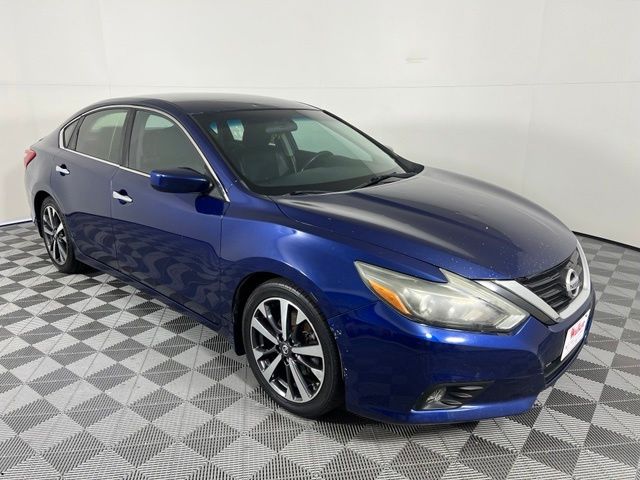 2016 Nissan Altima 2.5 SR