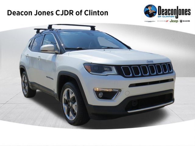 Pearl White Tri-Coat 2017 Jeep Compass SUV / Crossover Four-Wheel Drive 9-Speed Automatic