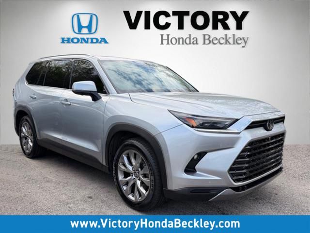2024 Toyota Grand Highlander Limited AWD