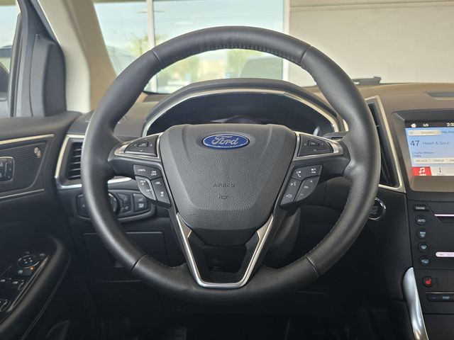 Used 2019 Magnetic Ford Titanium image 14
