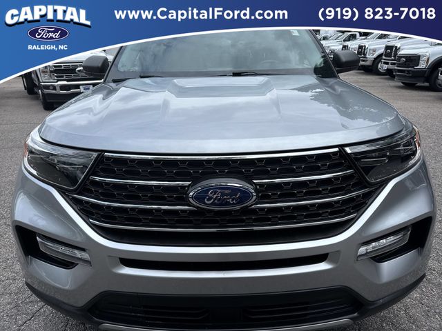 Used 2023 Silver Ford XLT image 10