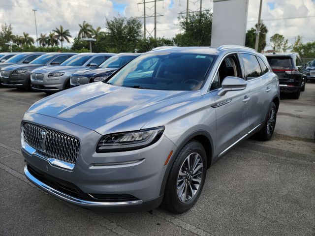 View vehicle photo 2