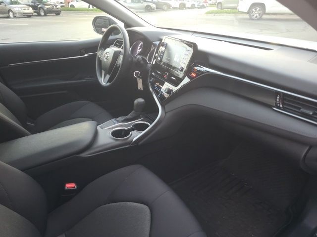 2024 Toyota Camry LE - Photo 12