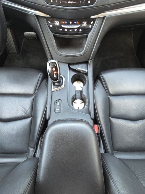 2019 Cadillac XT5 Premium Luxury:B01741A