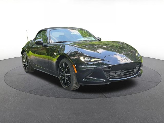 Jet Black Mica 2026 Mazda MX-5 Miata Convertible Rear-Wheel Drive 6-Speed Manual