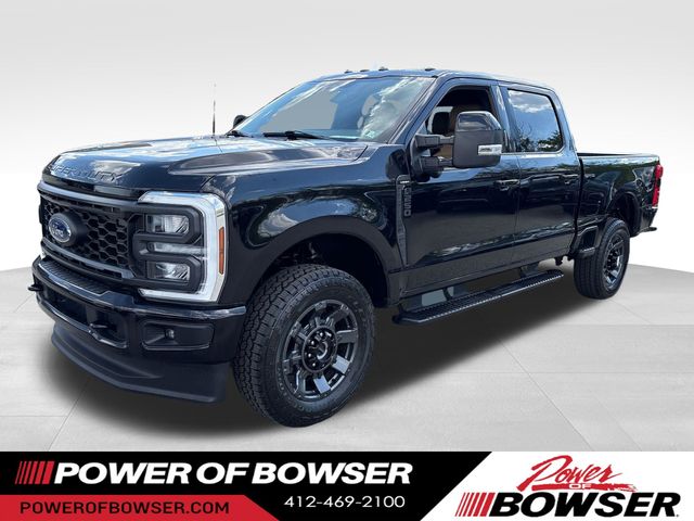 Black Metallic 2024 Ford F-250 Super Duty Lariat Crew Cab 4WD Pickup Truck Four-Wheel Drive Automatic