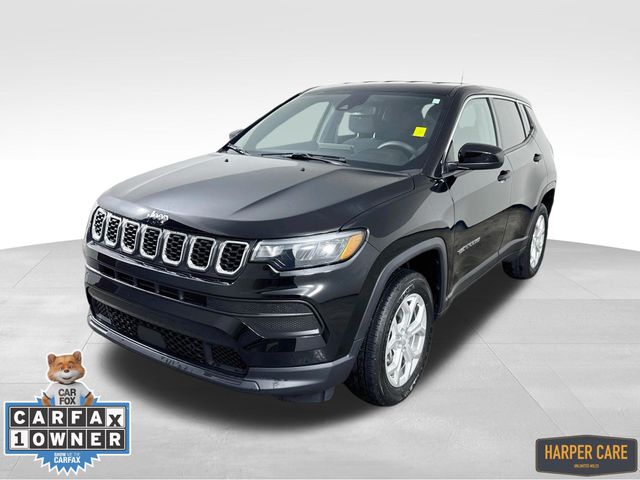 Diamond Black Crystal Pearlcoat 2024 Jeep Compass SUV / Crossover Four-Wheel Drive 8-Speed Automatic
