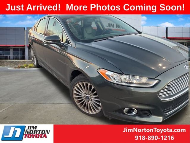 2016 Ford Fusion Titanium's photo