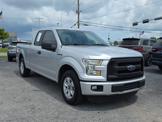 Ingot Silver 2016 Ford F-150 Pickup Truck 4X2 6-Speed Automatic