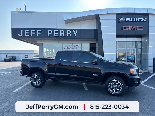 Onyx Black 2015 GMC Canyon Pickup Truck Four-Wheel Drive 6-Speed Automatic