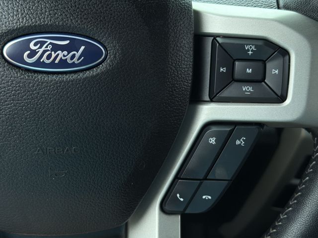 Used 2020 Black Ford Lariat image 32