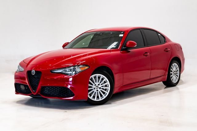 Alfa Rosso 2022 Alfa Romeo Giulia Sprint AWD Sedan All-Wheel Drive 8-Speed Automatic