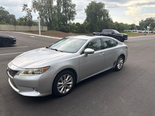 2013 Lexus ES 350's photo