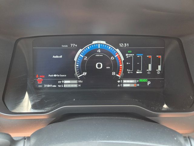 Used 2024  Toyota SR5 image 33