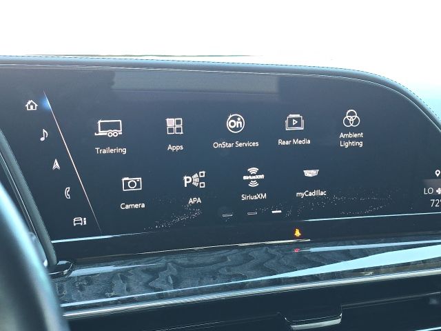 2021 Cadillac Escalade Premium Luxury:45327B1