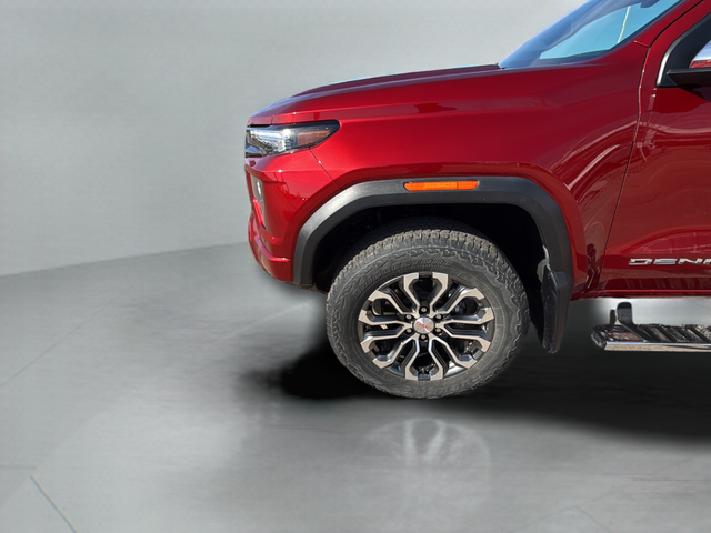 used 2024 GMC Canyon car, priced at $44,818