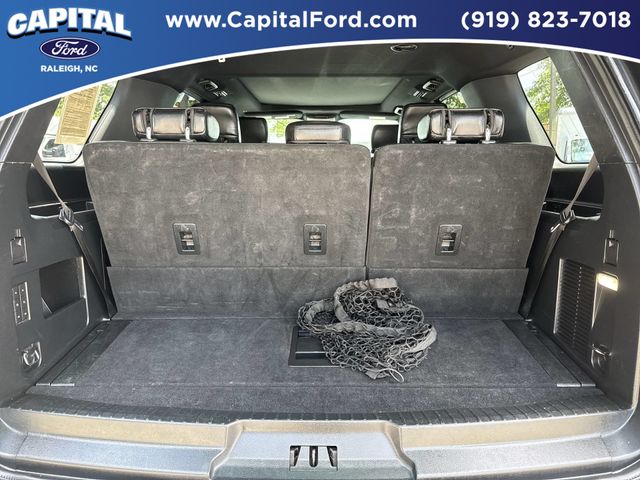 Used 2020 Black Ford XLT image 16