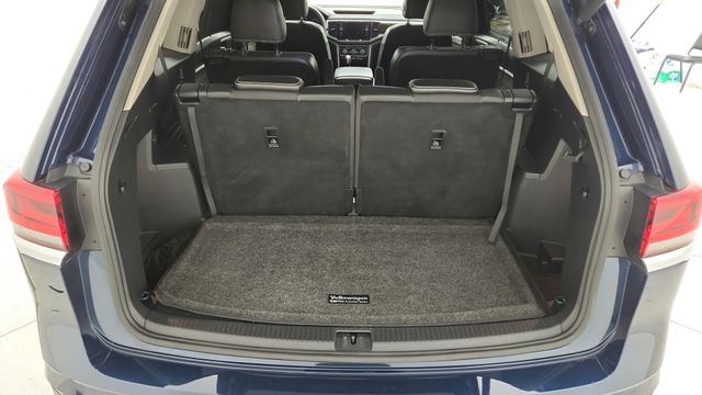 2023 Volkswagen Atlas 2.0T SE w/Technology  at Victoria Chrysler Dodge Jeep Ram