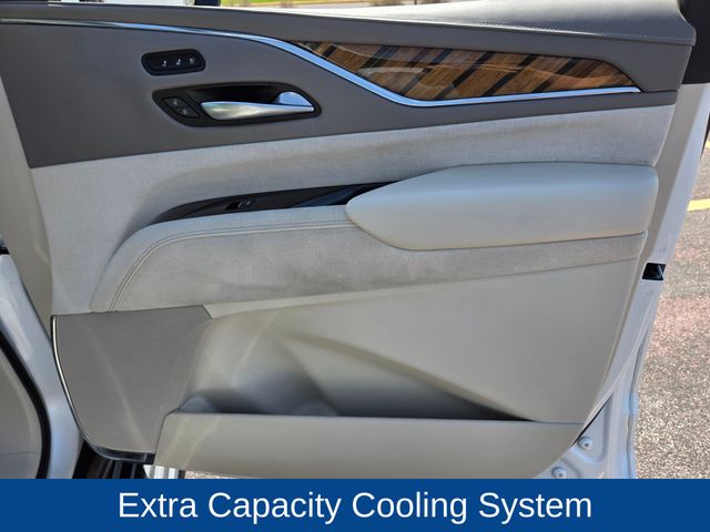 2023 Cadillac Escalade ESV 4WD Sport Platinum