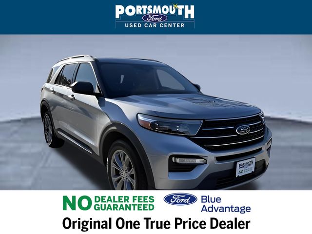 Iconic Silver Metallic 2022 Ford Explorer XLT AWD SUV / Crossover All-Wheel Drive Automatic