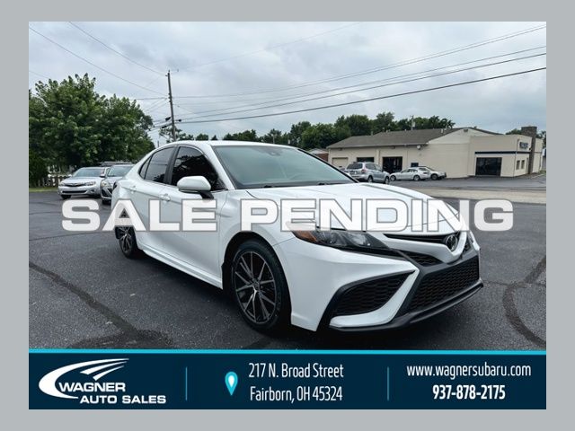 White 2022 Toyota Camry Sedan Front-Wheel Drive 8-Speed Automatic