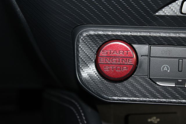 2025 Ford Mustang GT Premium photo