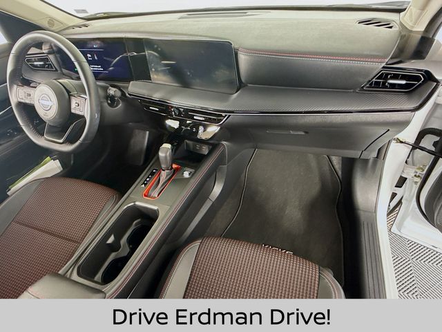 Used 2025 Nissan Kicks SUV