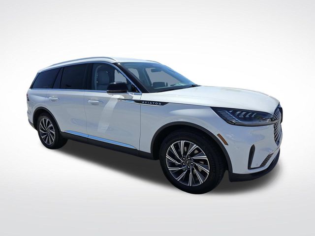 White Metallic 2026 Lincoln Aviator SUV / Crossover Rear-Wheel Drive Automatic