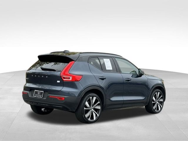 2022 Volvo XC40 Recharge Pure Electric P8 Plus 5