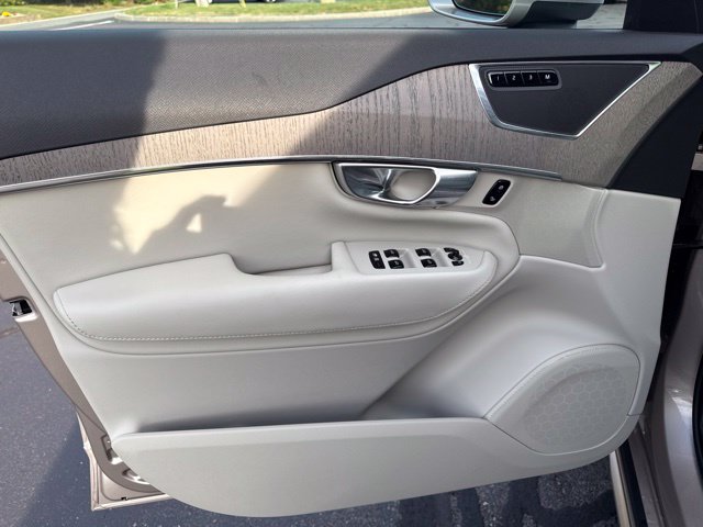 Used 2025 Volvo XC90 Plug-In Hybrid SUV