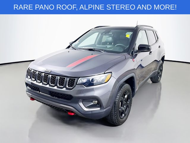 Baltic Gray Metallic Clearcoat 2024 Jeep Compass SUV / Crossover Four-Wheel Drive 8-Speed Automatic