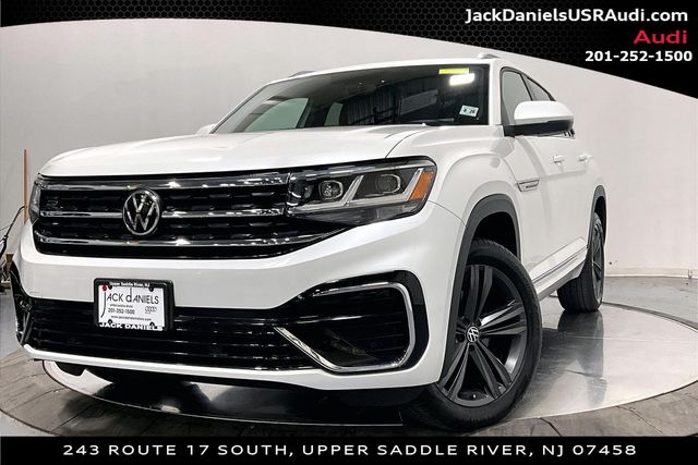 White Pearl 2021 Volkswagen Atlas Cross Sport V6 SE R-Line with Technology FWD SUV / Crossover Front-Wheel Drive 8-Speed Automatic