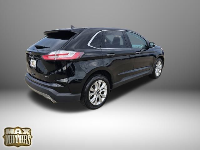 2022 Ford Edge Titanium 9