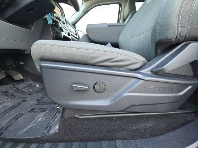 2023 Ford F-150 XLT:B02162