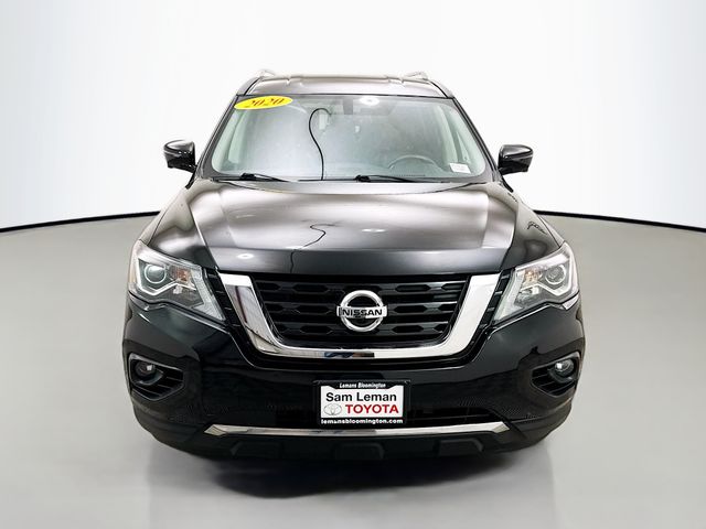 View vehicle photo 2