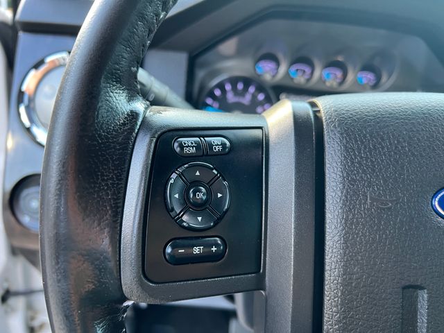 2014 White Platinum Clearcoat Metallic Ford F-250SD Platinum 4X4 Truck