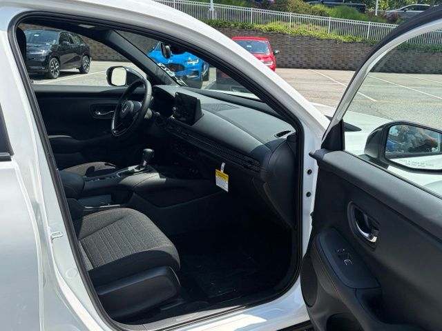 new 2027 Honda HR-V car, priced at $31,805